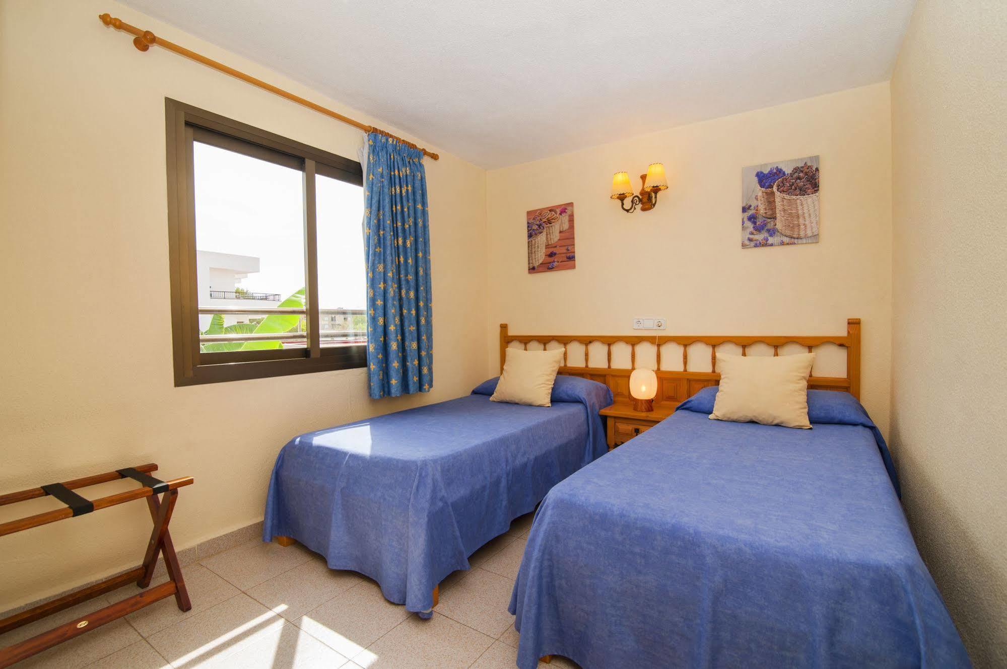 Casa Luis Apartments Santa Eularia des Riu Dış mekan fotoğraf