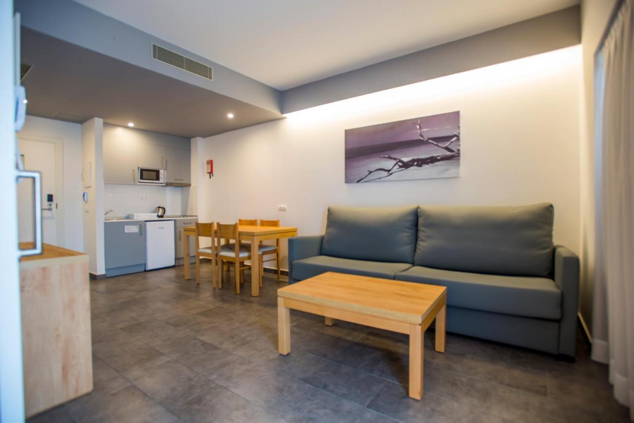 Casa Luis Apartments Santa Eularia des Riu Dış mekan fotoğraf